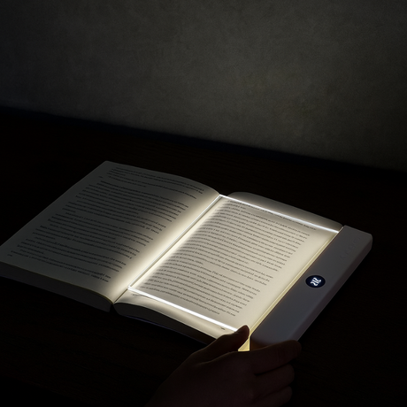 LED Leselampe Buchform aufgeklappt